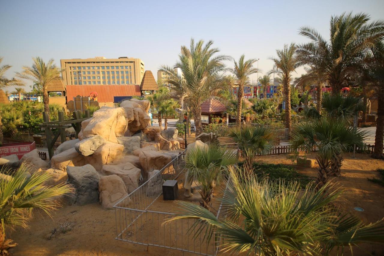Swiss Inn Teda Hotel & Aqua Park Ain Sukhna Eksteriør bilde