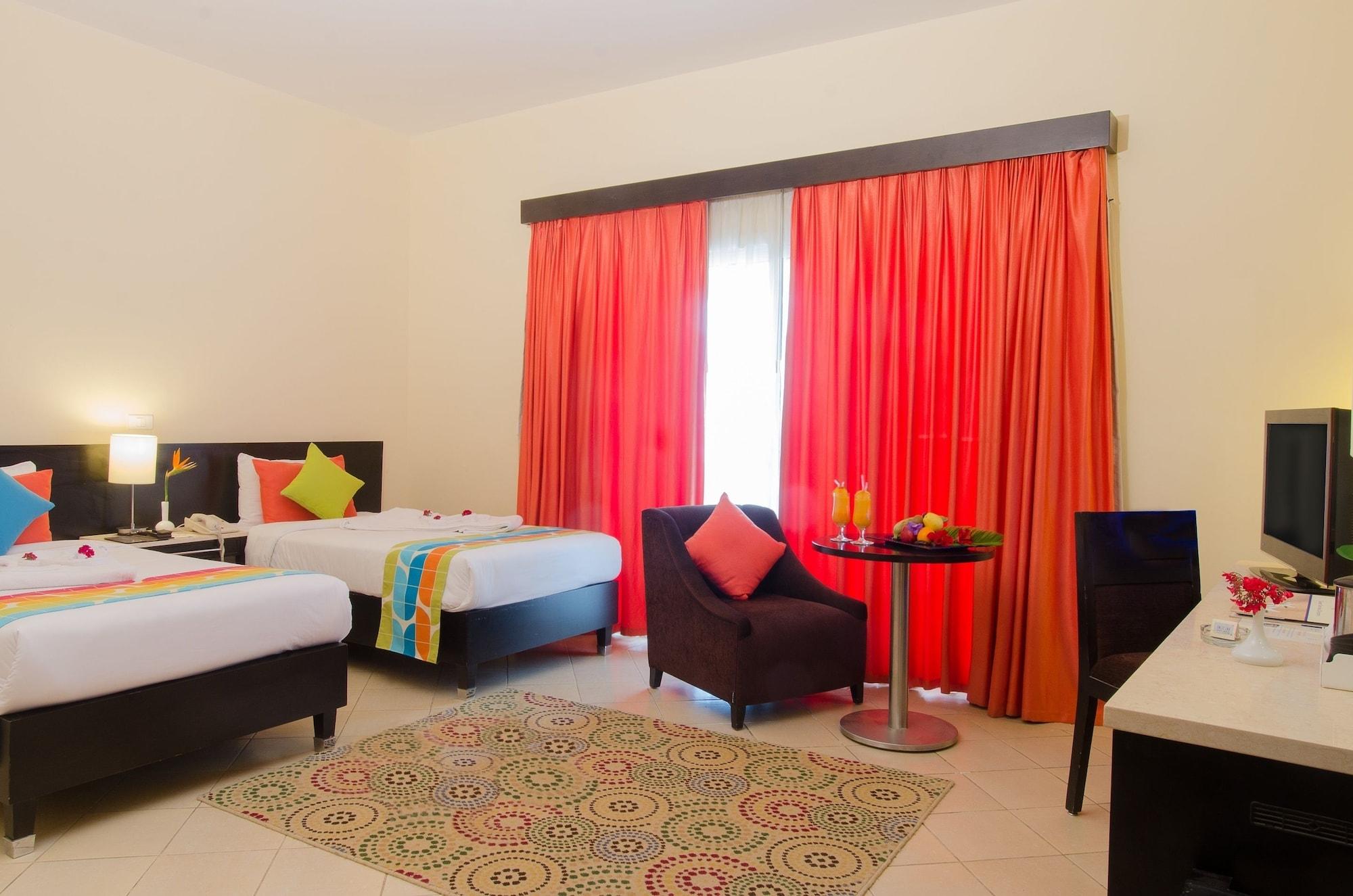 Swiss Inn Teda Hotel & Aqua Park Ain Sukhna Eksteriør bilde